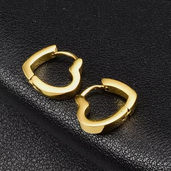 Alba - Gold Stainless Steel Heart Hoop Earrings - Picture 5 of 10